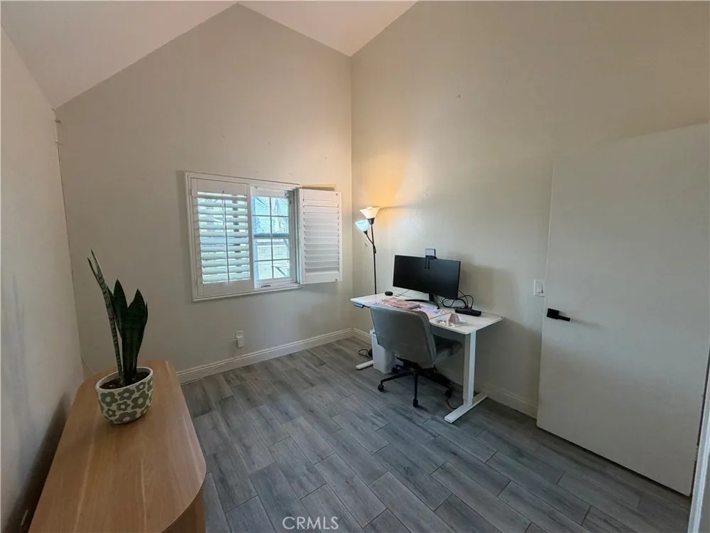 14515 Woodland #13 Fontana, CA 92337