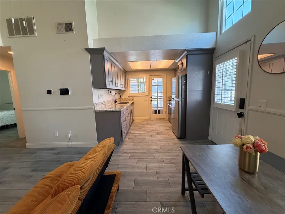 14515 Woodland #13 Fontana, CA 92337