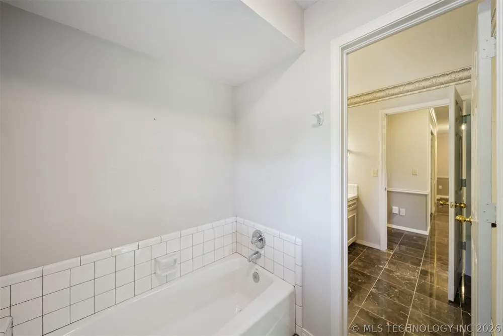 30875 S 171st Street S Coweta, OK 74429