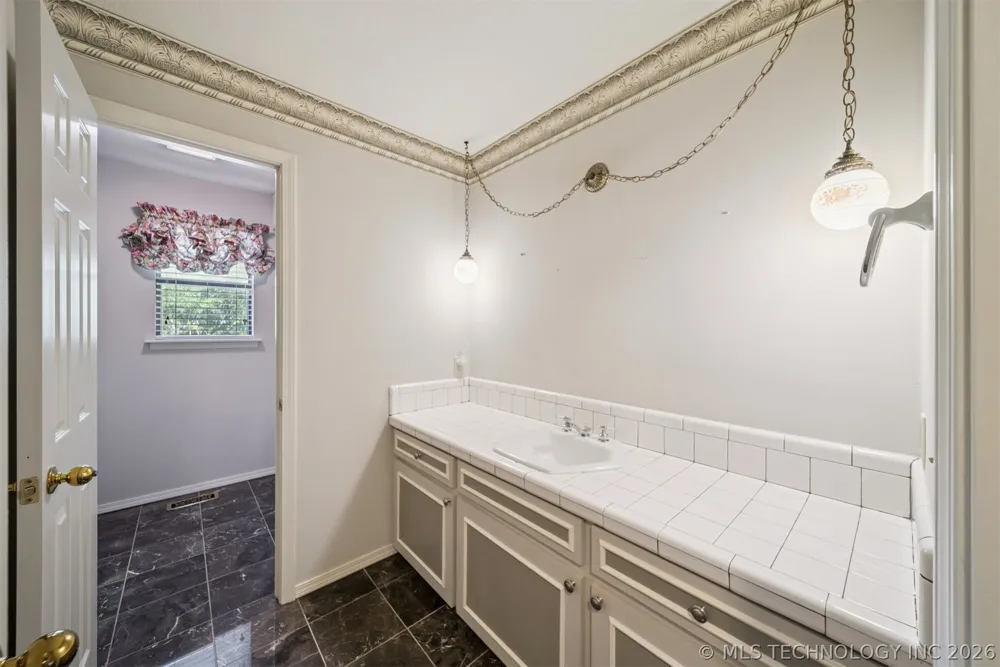 30875 S 171st Street S Coweta, OK 74429