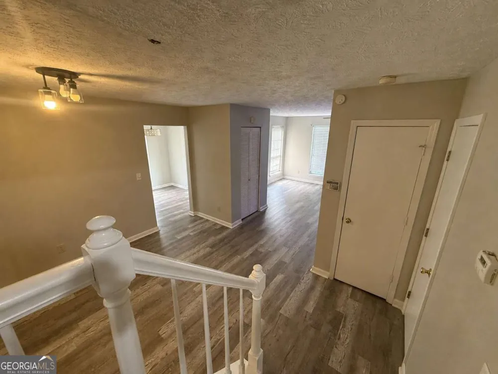 1015 Rock Creek LN Norcross, GA 30093