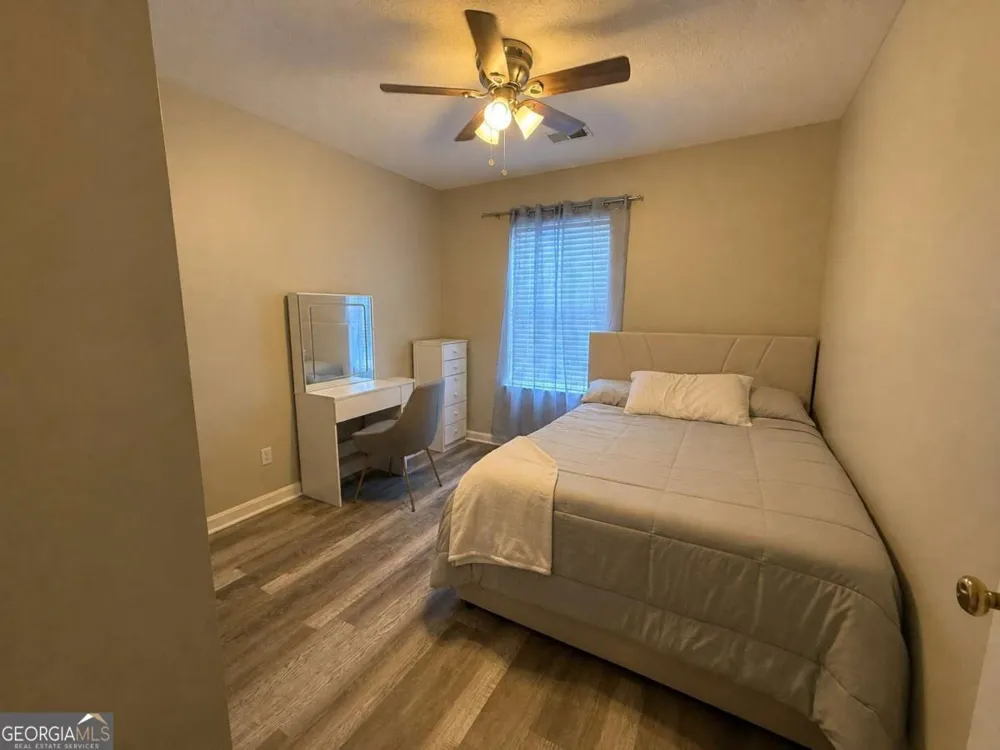 1015 Rock Creek LN Norcross, GA 30093
