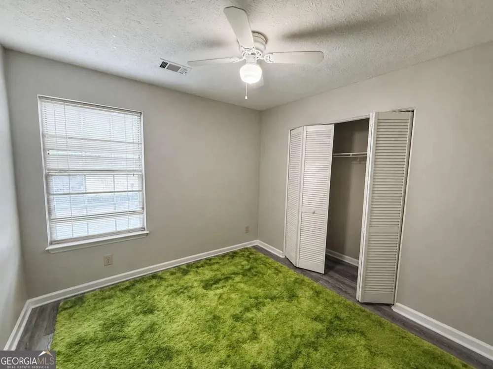 1015 Rock Creek LN Norcross, GA 30093