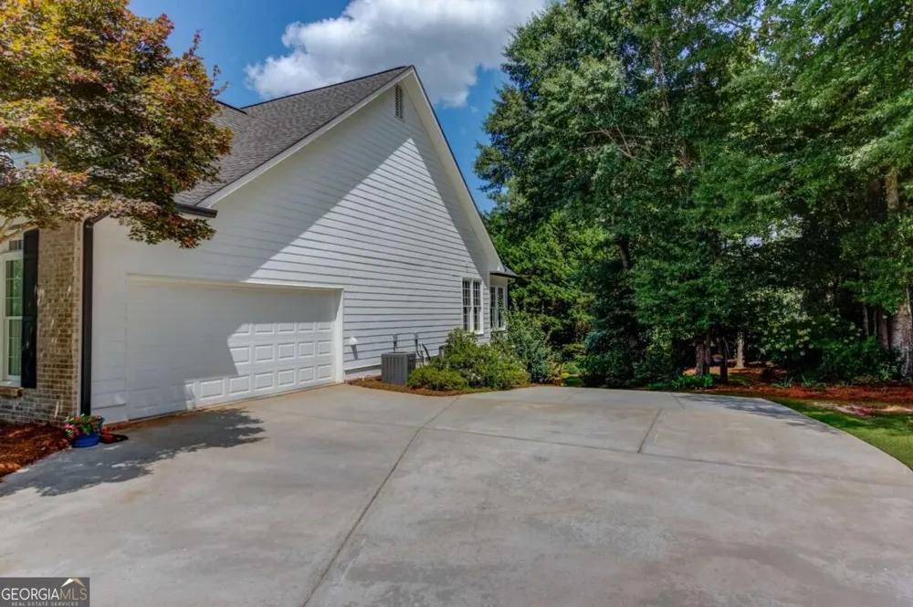 1131 Overlook LN Monroe, GA 30656