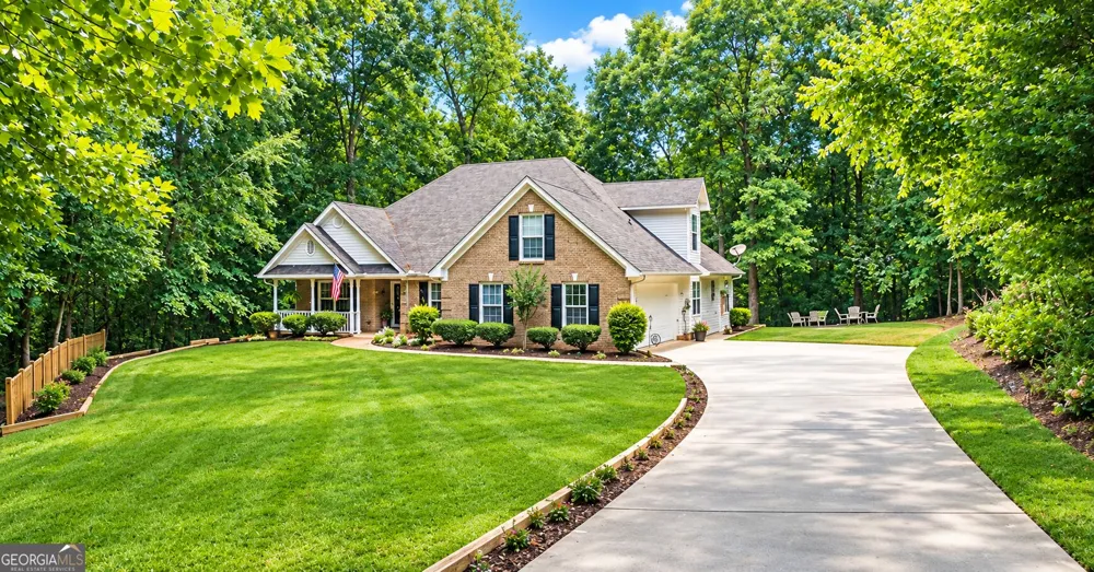 155 Rose Walk DR Covington, GA 30016