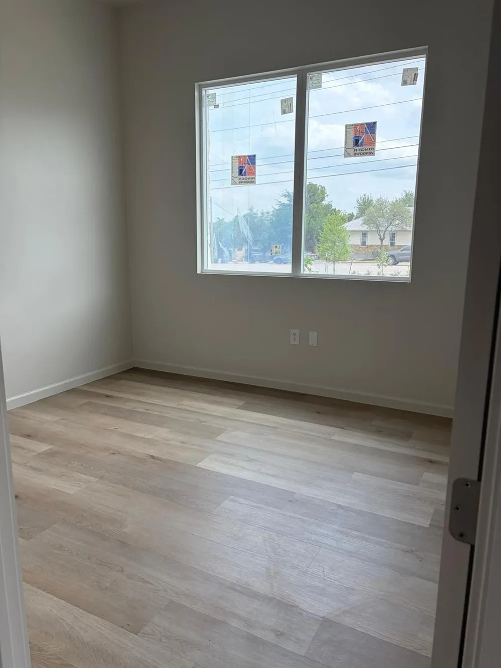 701 Crystal Falls Pkwy Parkway #230 Leander, TX 78641