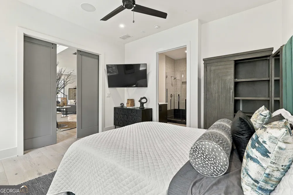 140 Guild LN Fayetteville, GA 30214