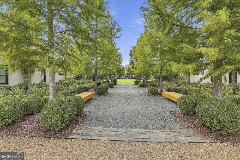 140 Guild LN Fayetteville, GA 30214