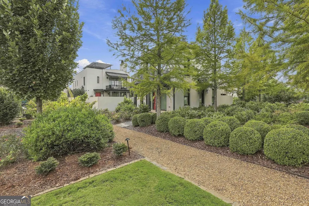 140 Guild LN Fayetteville, GA 30214