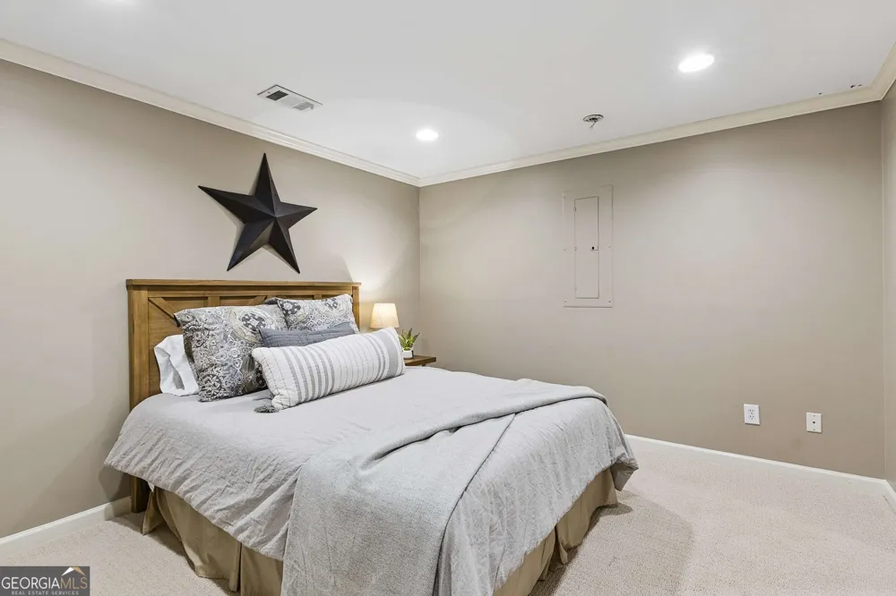 935 Water Grove CT Roswell, GA 30075
