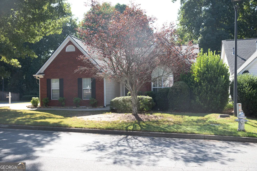 3283 liberty Commons DR Kennesaw, GA 30144