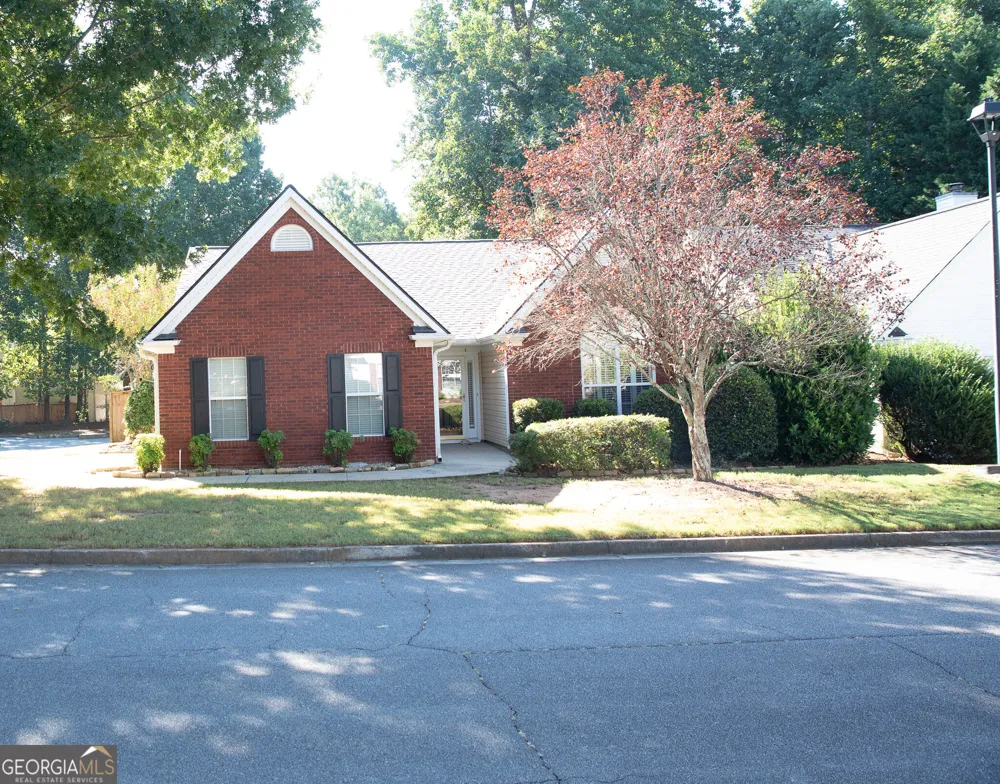 3283 liberty Commons DR Kennesaw, GA 30144