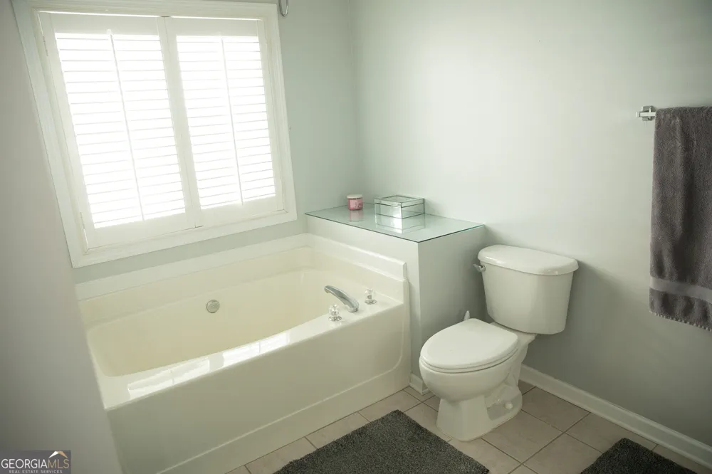 3283 liberty Commons DR Kennesaw, GA 30144