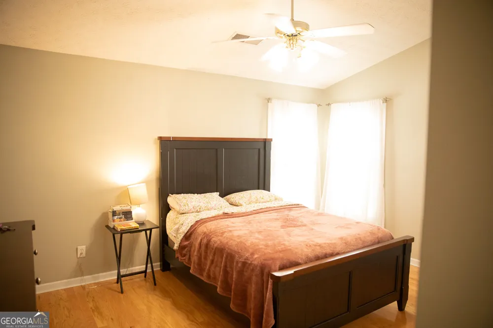 3283 liberty Commons DR Kennesaw, GA 30144