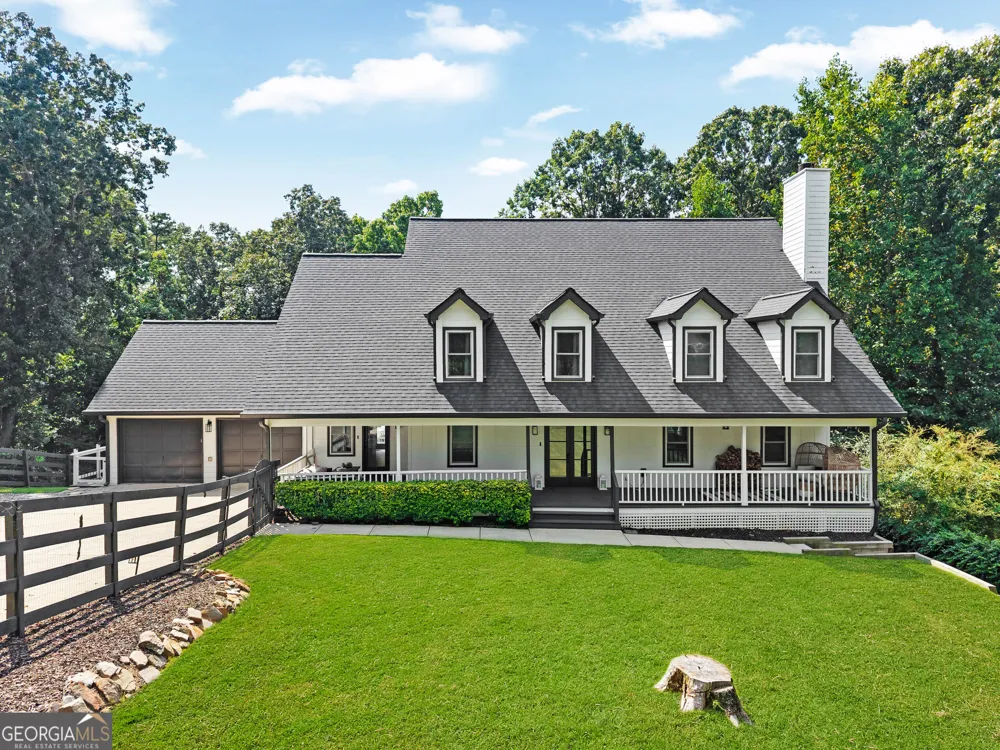 1850 Bernice DR Cumming, GA 30041