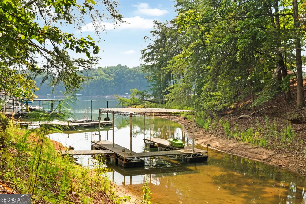 1850 Bernice DR Cumming, GA 30041