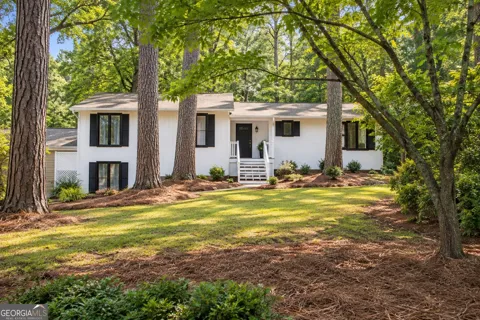 235 Winterberry DR