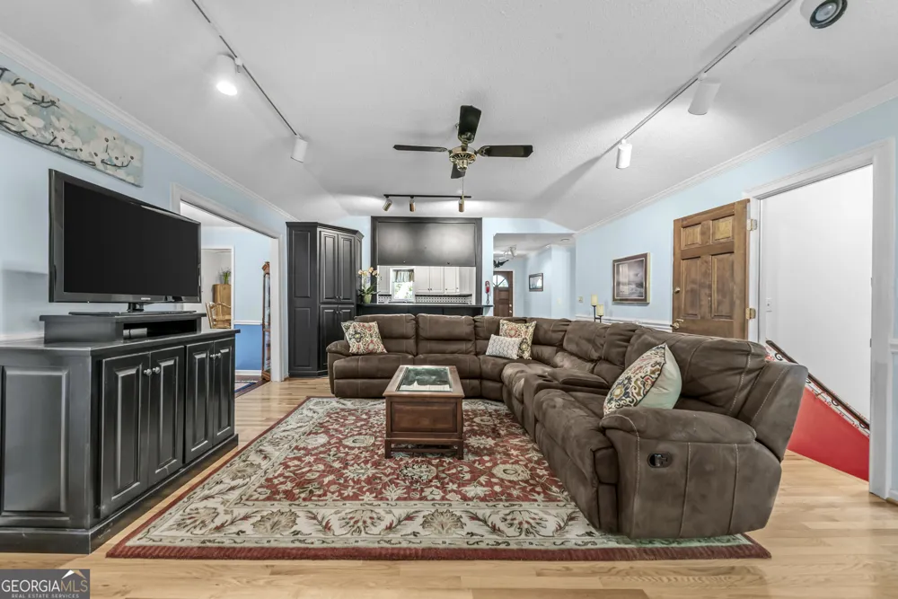 235 Winterberry DR Athens, GA 30606
