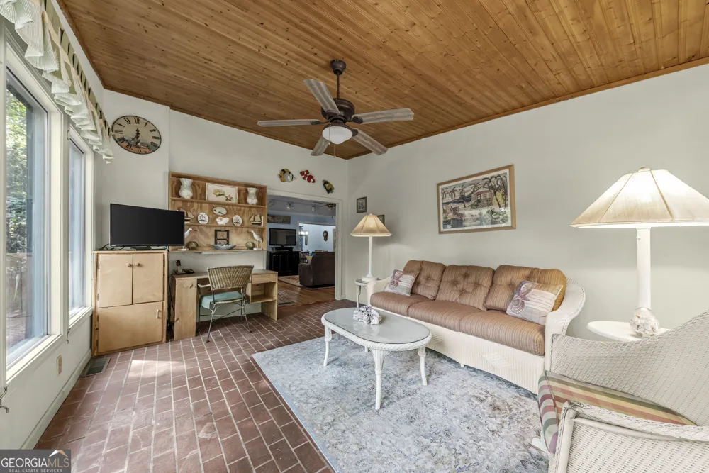 235 Winterberry DR Athens, GA 30606