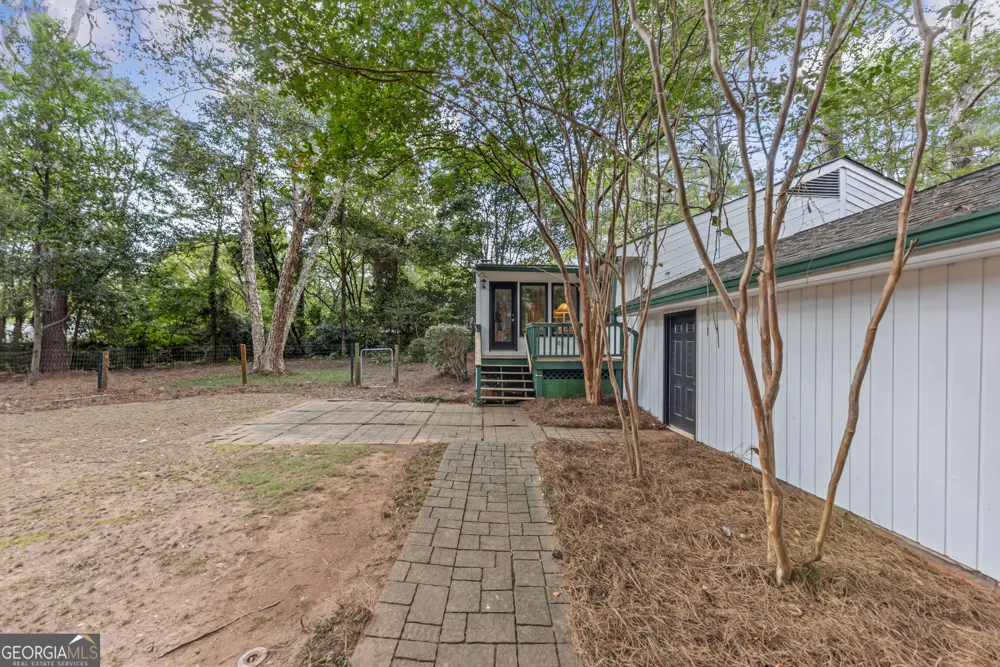 235 Winterberry DR Athens, GA 30606