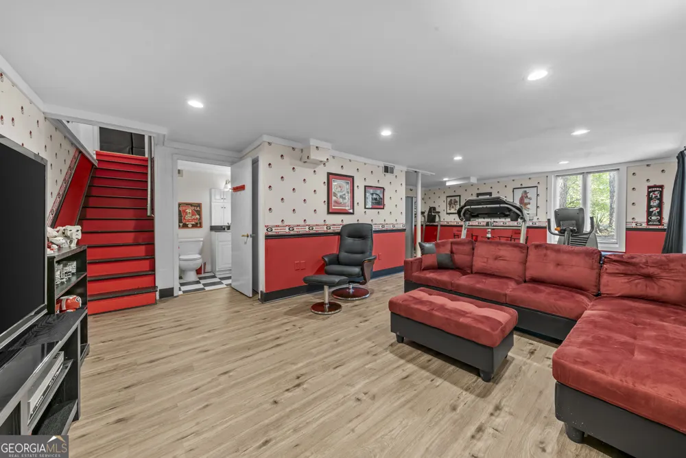 235 Winterberry DR Athens, GA 30606