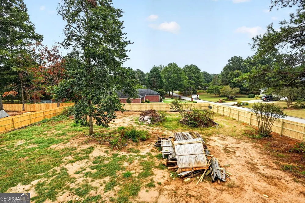 222 Gates Mill DR Lawrenceville, GA 30045