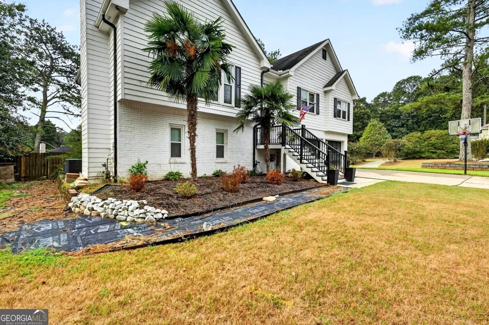 222 Gates Mill DR Lawrenceville, GA 30045