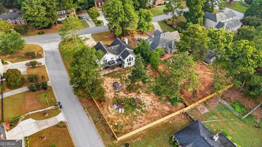 222 Gates Mill DR Lawrenceville, GA 30045