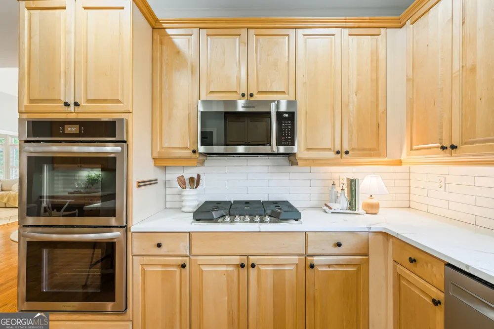 7040 Grassmoor Grange WAY Cumming, GA 30040