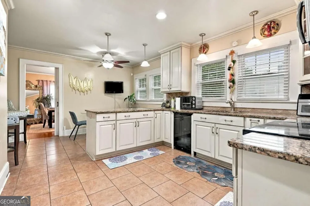 2658 Rock Chapel RD Lithonia, GA 30058