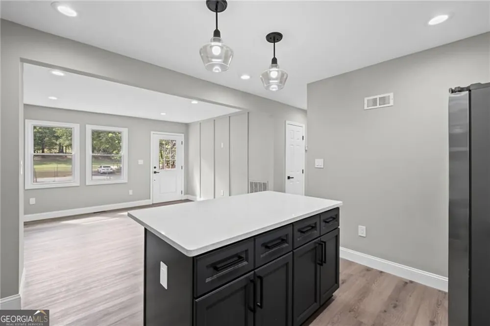 5961 John ST Austell, GA 30106