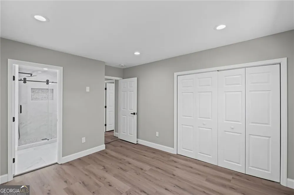 5961 John ST Austell, GA 30106