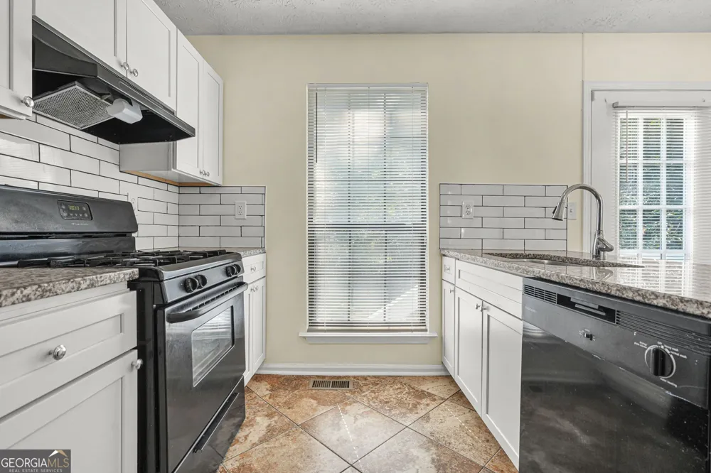 3644 Bomar RD Douglasville, GA 30135