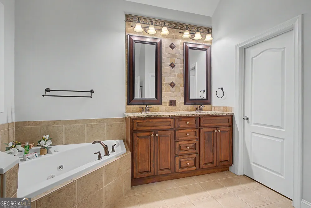 22 Ashville PL Newnan, GA 30265