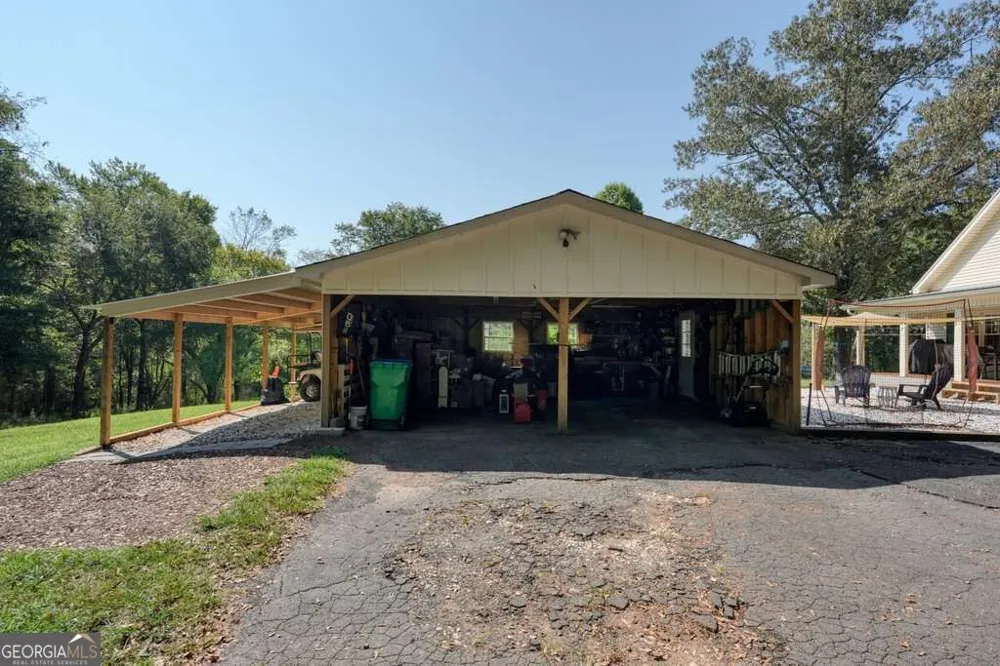 1165 Bartow ST Waleska, GA 30183