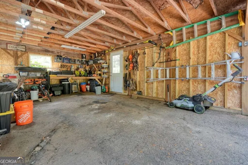 1165 Bartow ST Waleska, GA 30183