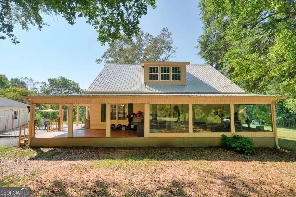 1165 Bartow ST Waleska, GA 30183