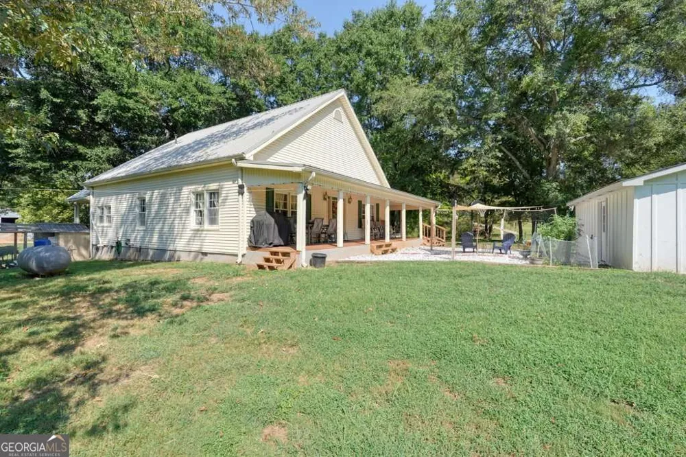 1165 Bartow ST Waleska, GA 30183