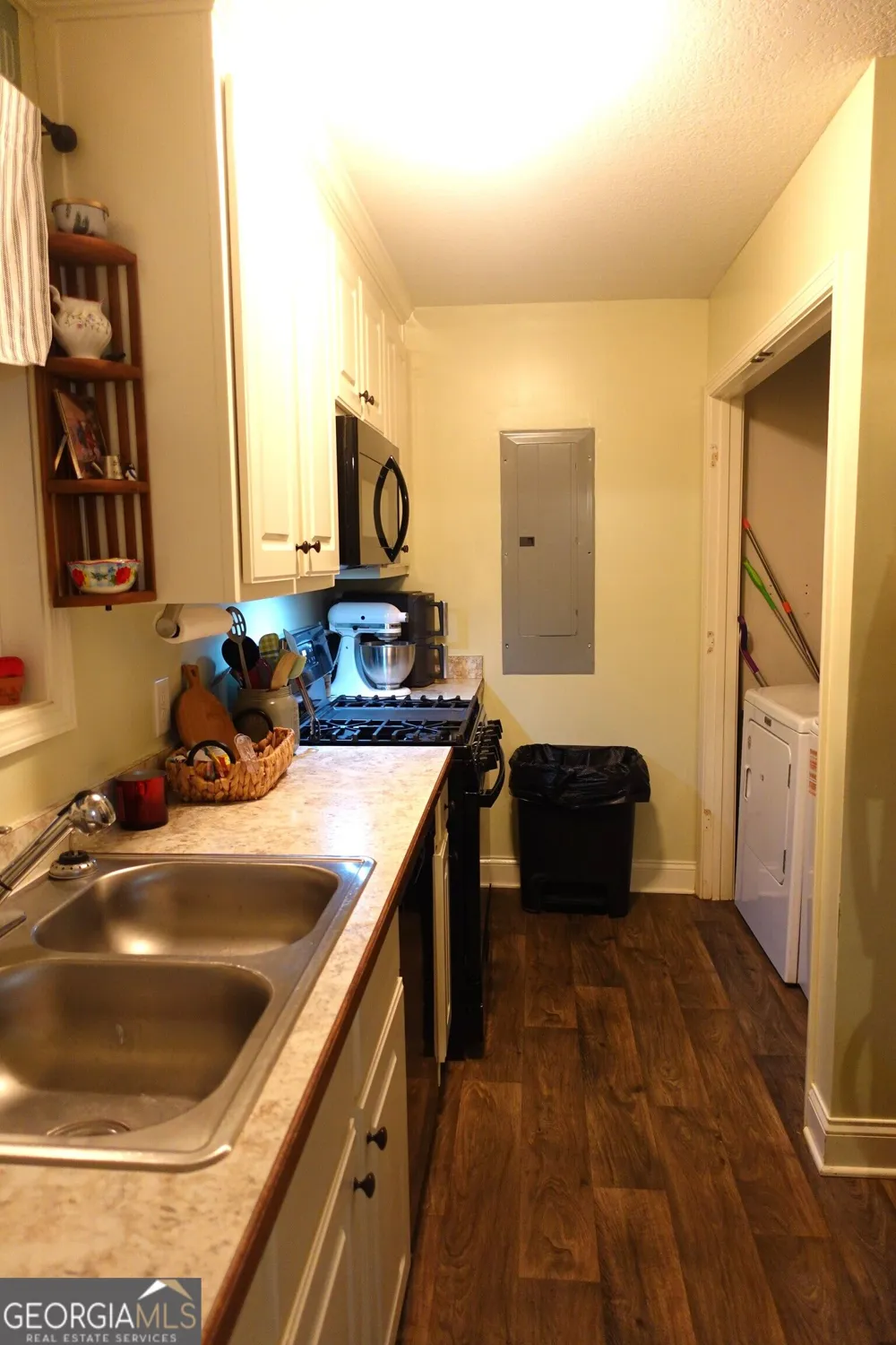414 Harpy Eagle DR Winder, GA 30680