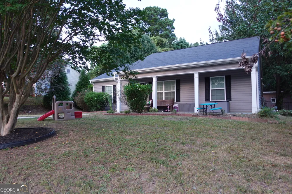 414 Harpy Eagle DR Winder, GA 30680