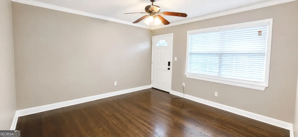 21 Delmont DR Atlanta, GA 30305