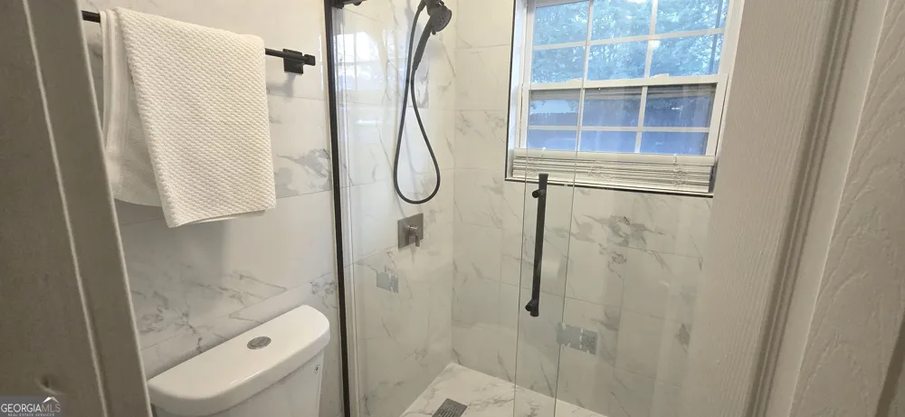 21 Delmont DR Atlanta, GA 30305
