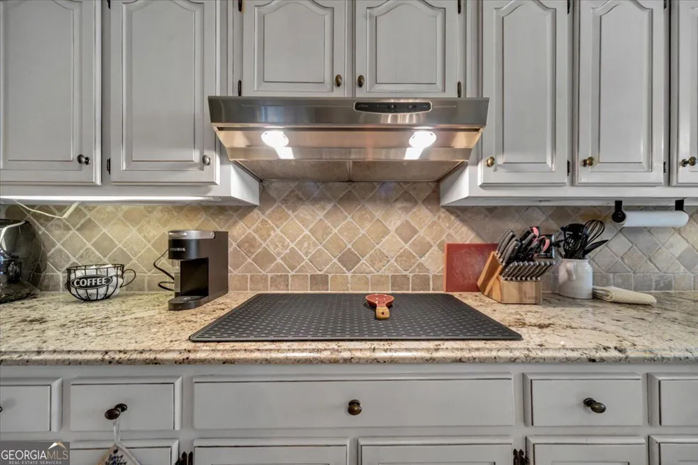12080 Magnolia Crescent DR Roswell, GA 30075