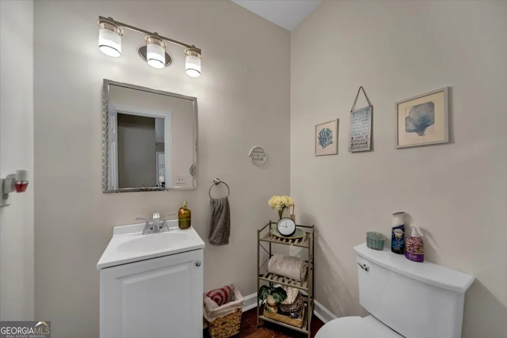 12080 Magnolia Crescent DR Roswell, GA 30075