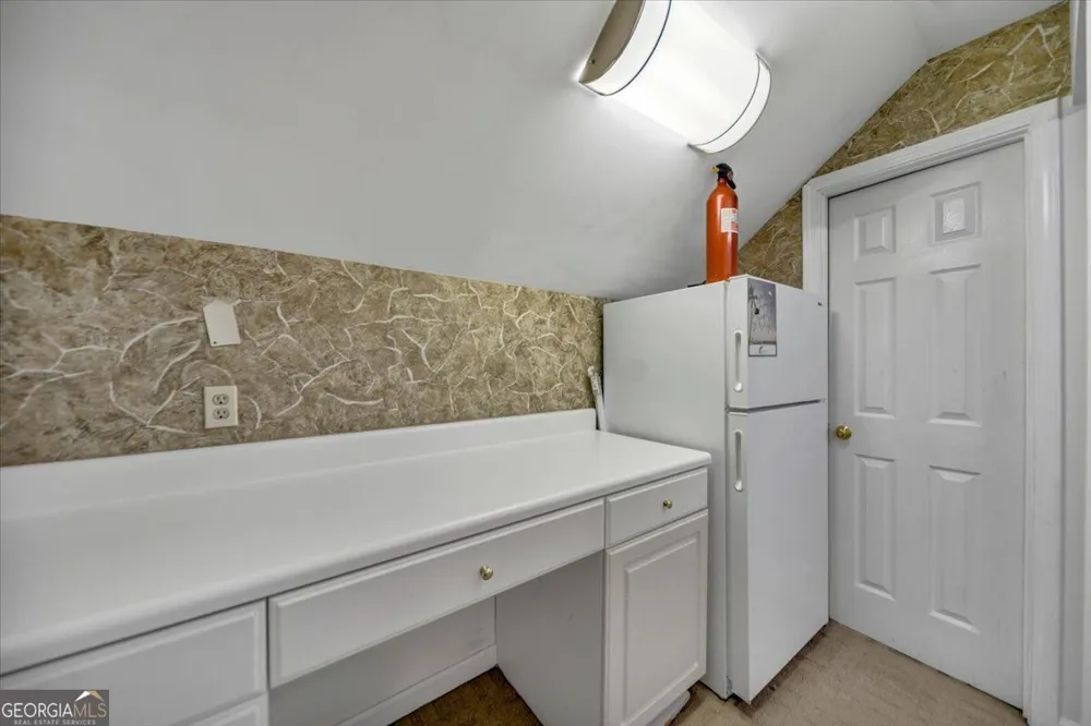 12080 Magnolia Crescent DR Roswell, GA 30075