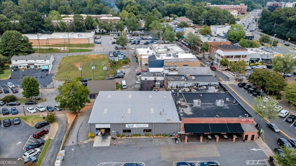 12080 Magnolia Crescent DR Roswell, GA 30075