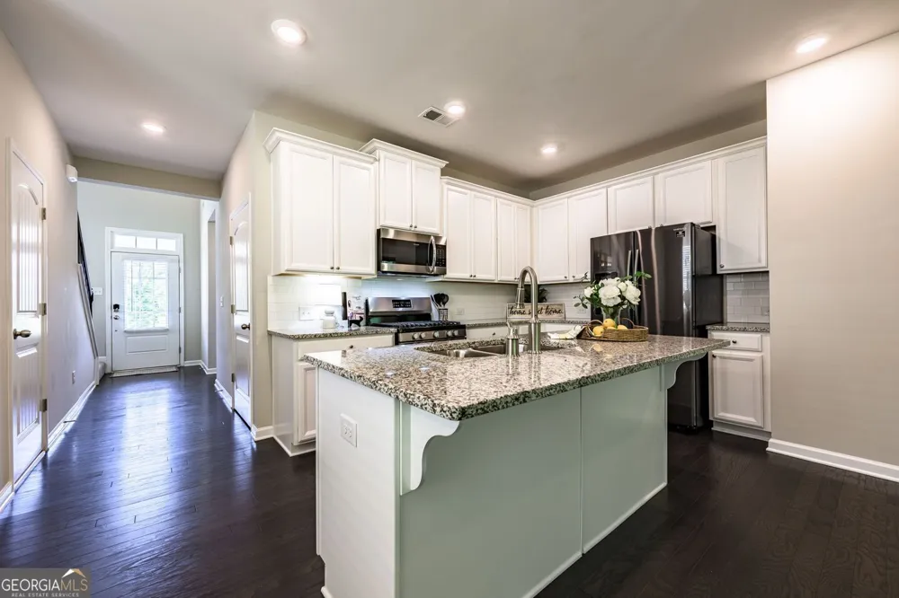 2790 Laurel Gate LN Cumming, GA 30040