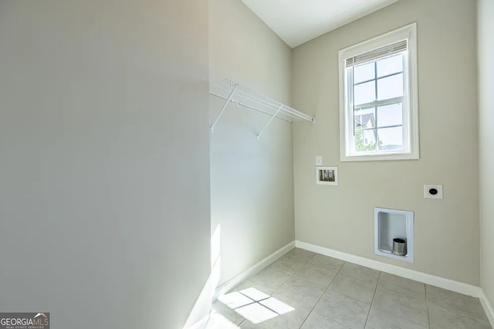 2790 Laurel Gate LN Cumming, GA 30040