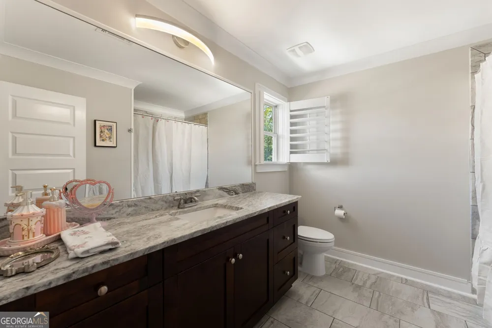3438 Dockside Shores DR Gainesville, GA 30506