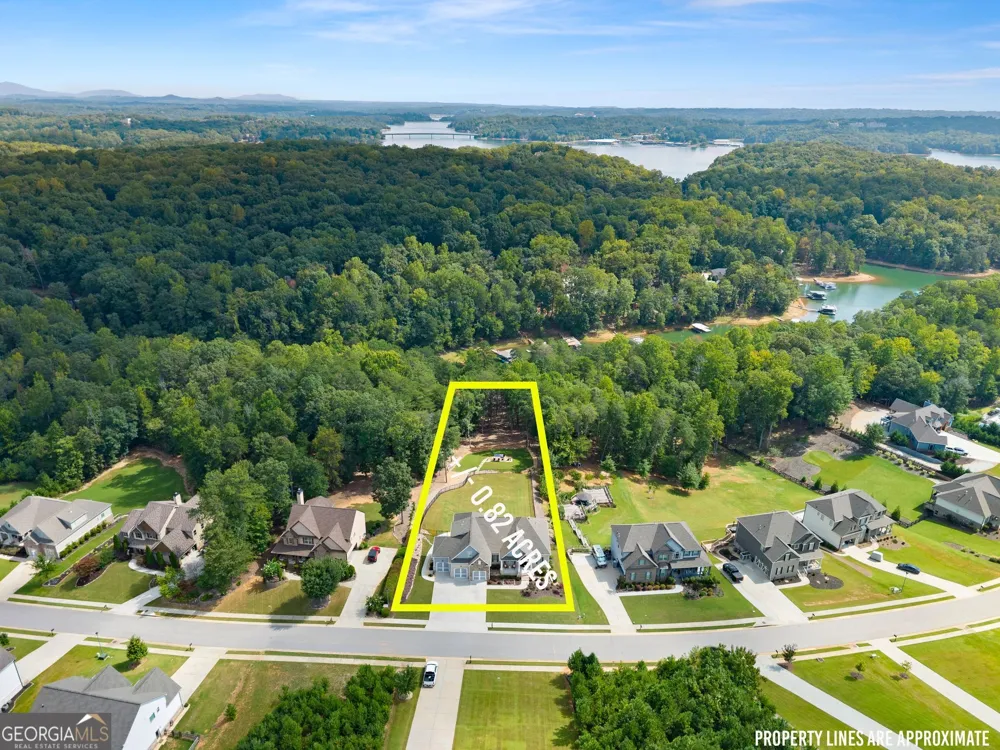 3438 Dockside Shores DR Gainesville, GA 30506